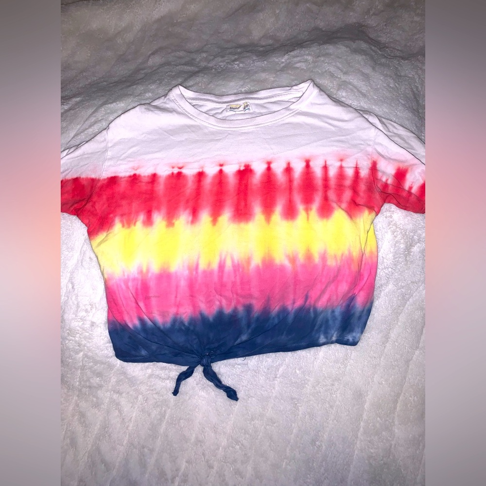 Tie-dye Crop top.